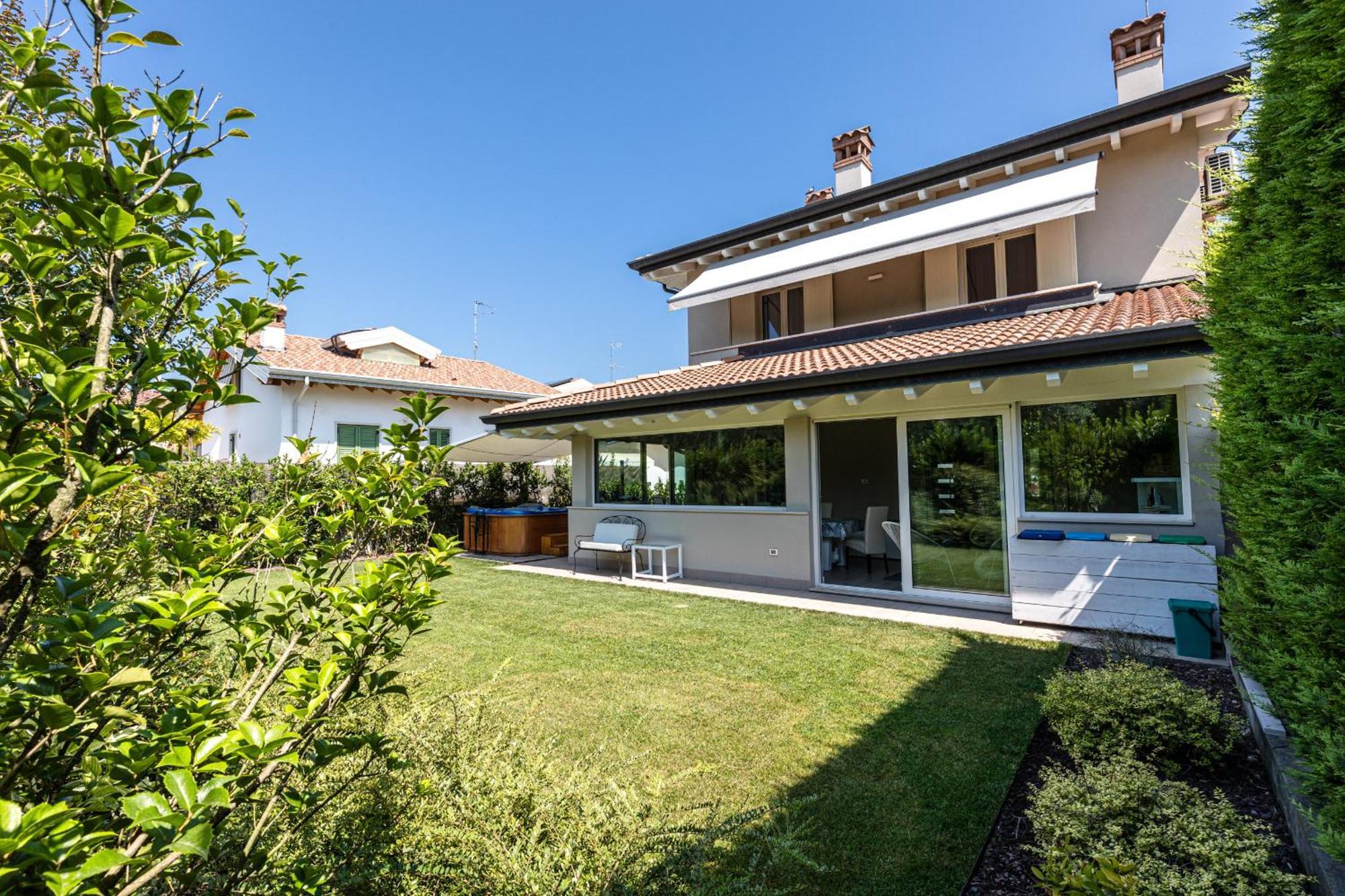 Villa Rita Peschiera del Garda Eksteriør billede