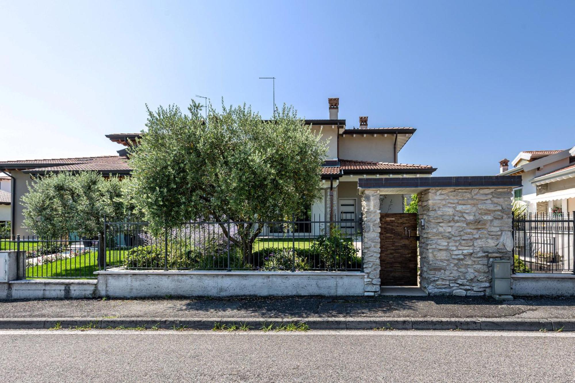 Villa Rita Peschiera del Garda Eksteriør billede